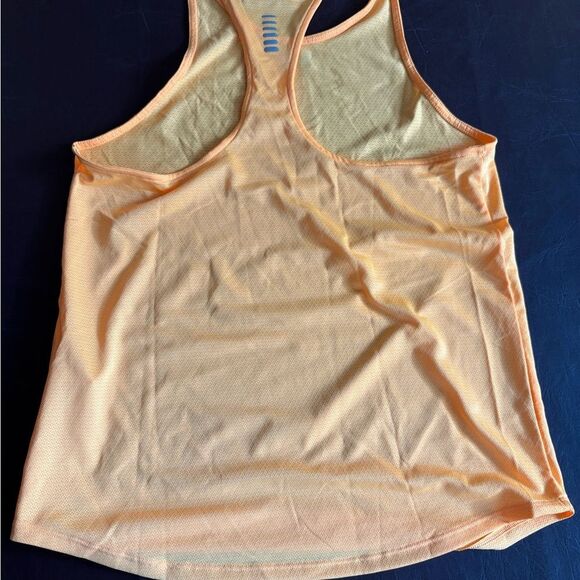 💥 Buy 2 get 1 Free 💥 Under Armour Orange Tank Top Racerback - Picture 2 of 3